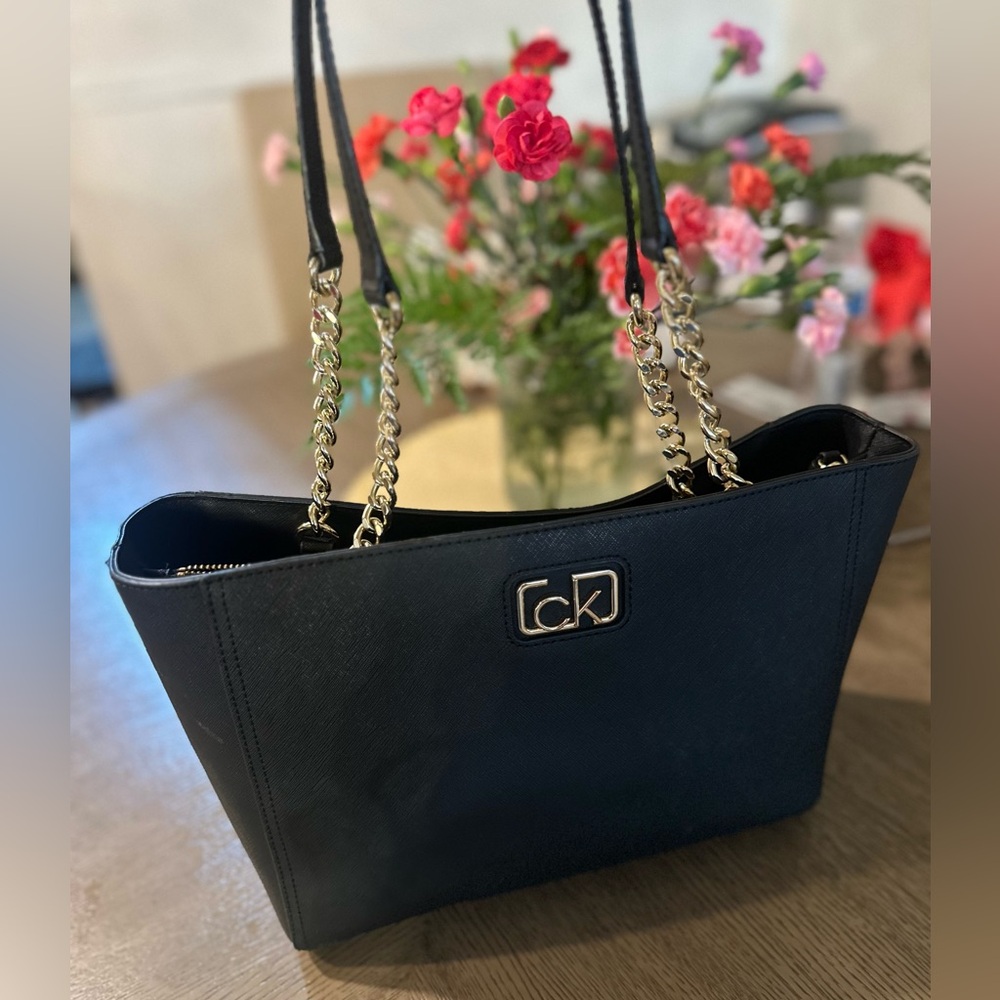Calvin Klein Black Shoulder Bag with Gold Chain Straps